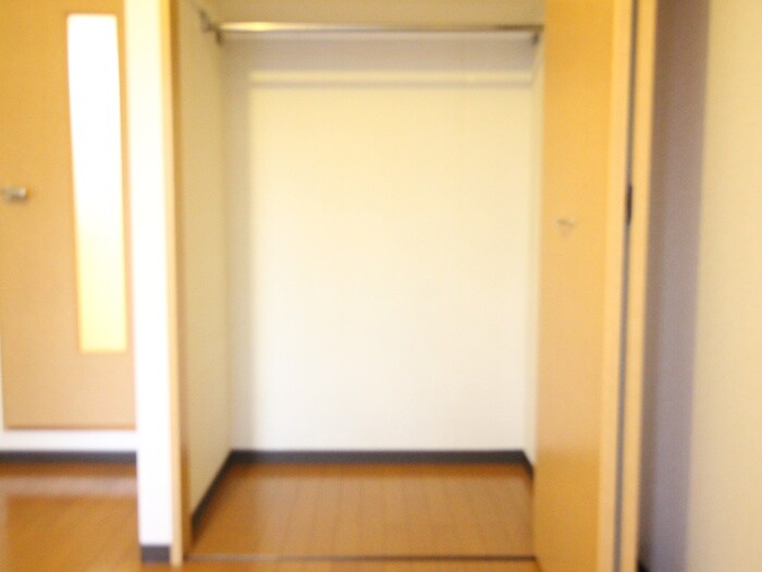 物件内観写真18　(収納)