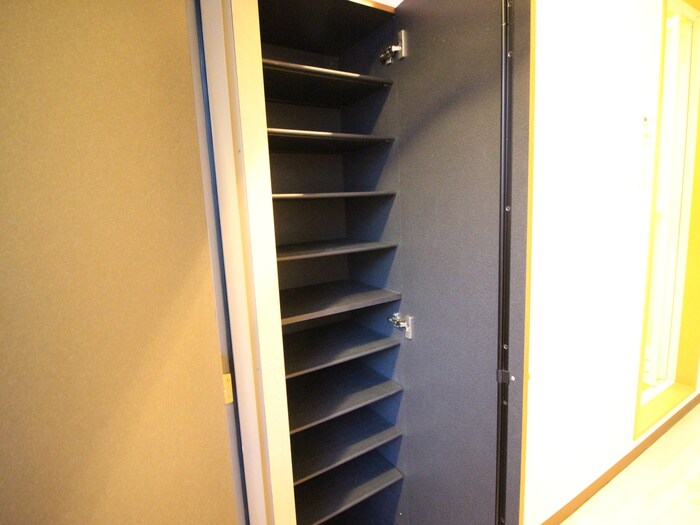 物件内観写真20　(靴箱)