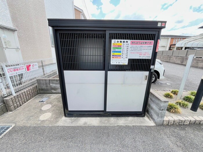 物件外観写真4　(建物設備)