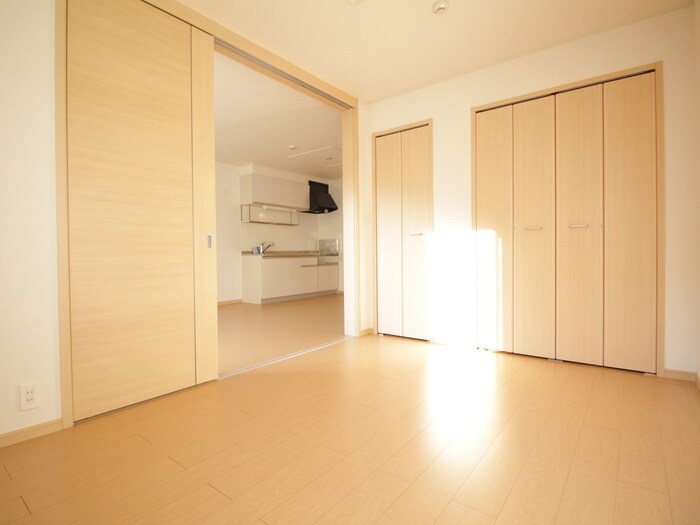 物件内観写真10　(居室)