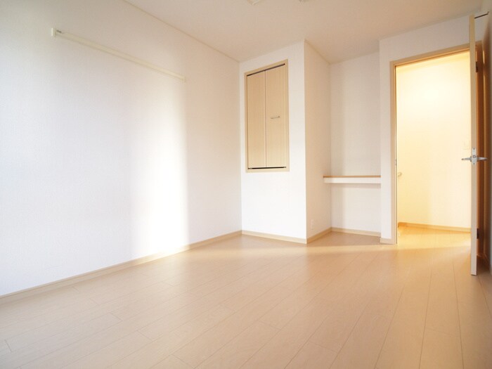 物件内観写真12　(居室)