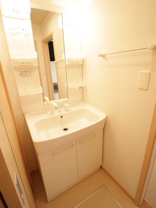 物件内観写真13　(洗面)