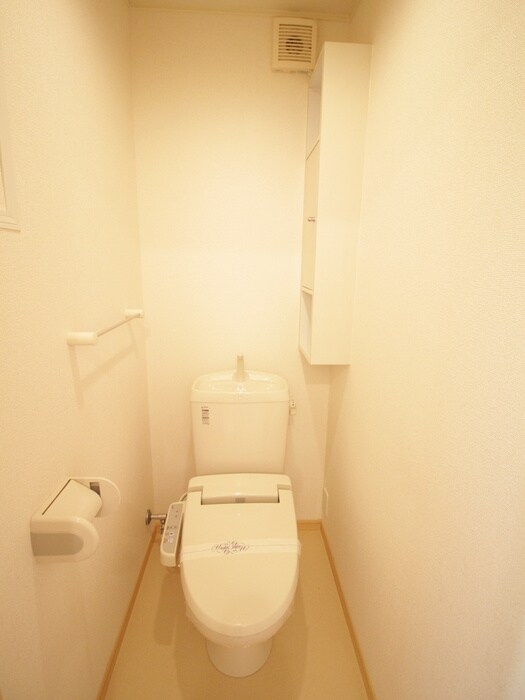 物件内観写真15　(トイレ)