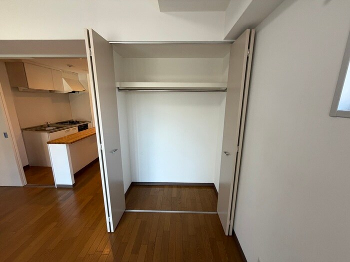 物件内観写真11　(収納)