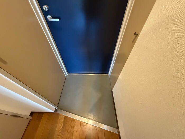 物件内観写真19　(玄関)