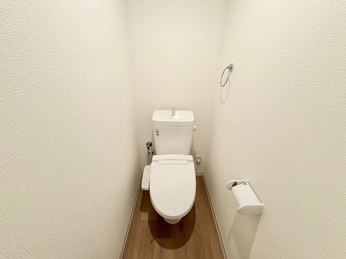 物件内観写真11　(トイレ)