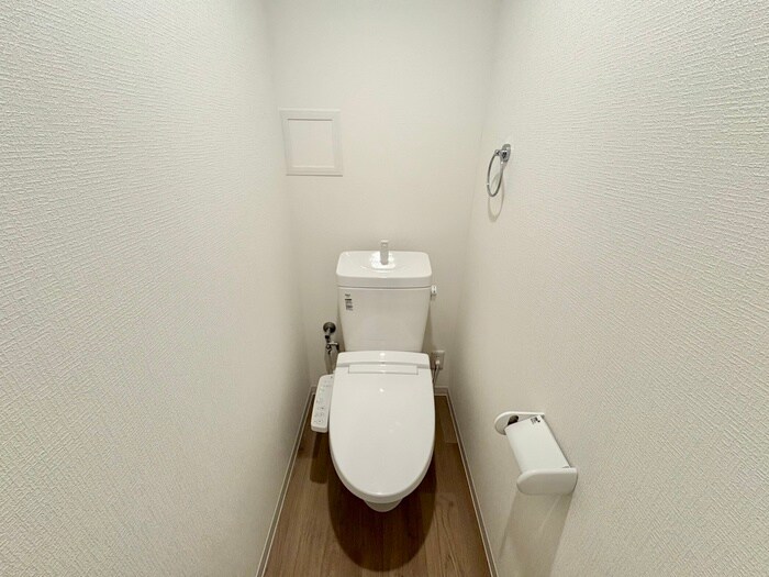 物件内観写真11　(トイレ)