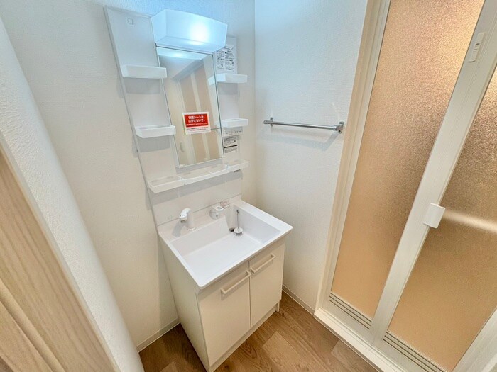 物件内観写真12　(洗面)