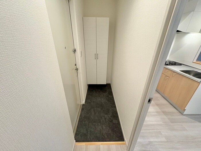 物件内観写真14　(玄関)