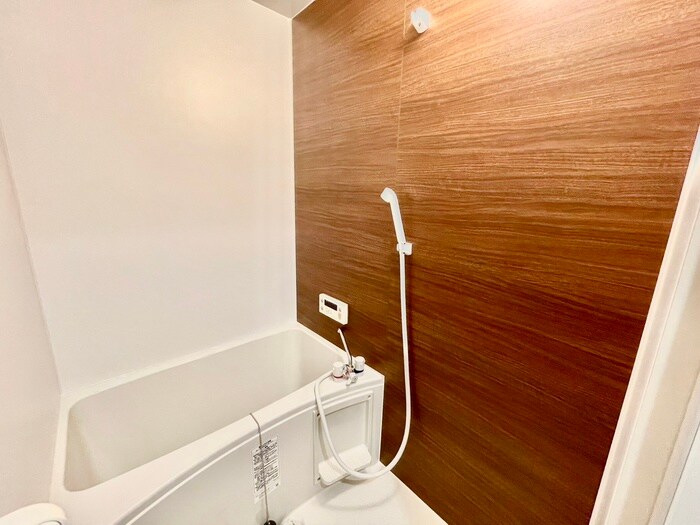 物件内観写真12　(バス／シャワールーム等)