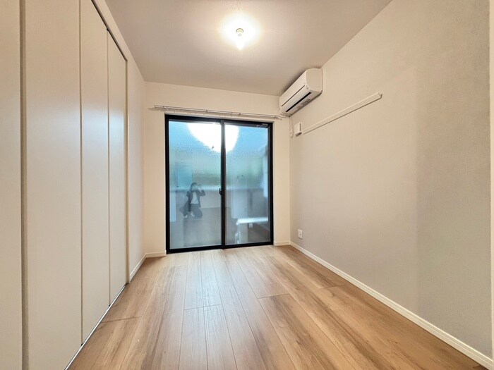 物件内観写真10　(居室)