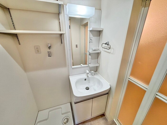 物件内観写真15　(洗面)