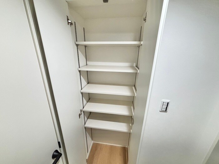 物件内観写真18　(靴箱)