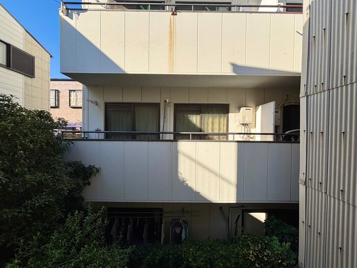 物件内観写真22　(室内からの展望)