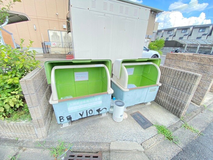 物件外観写真6　(建物設備)