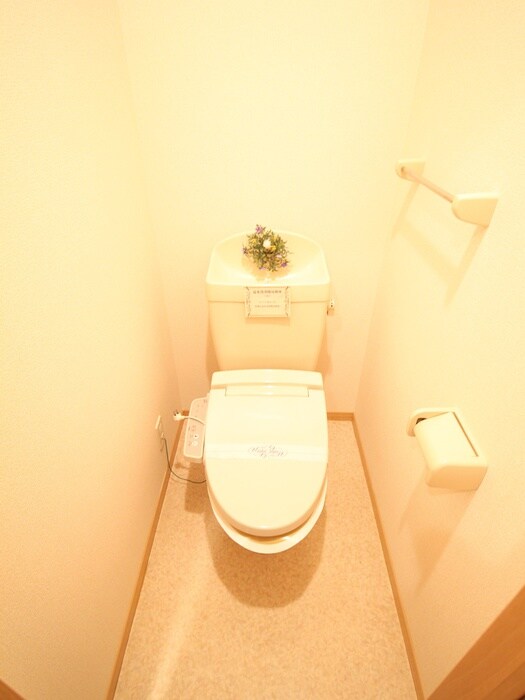 物件内観写真12　(トイレ)