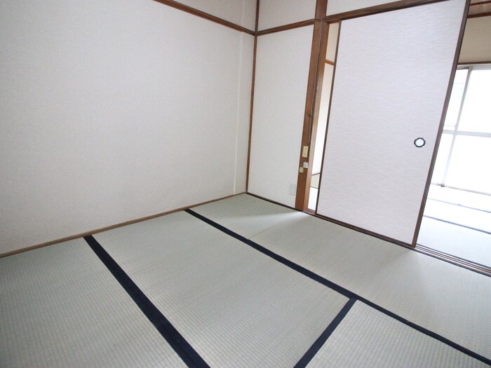 物件内観写真14　(居室)