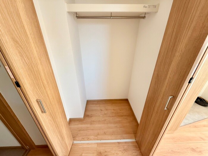 物件内観写真13　(収納)