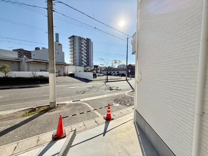 物件内観写真22　(室内からの展望)