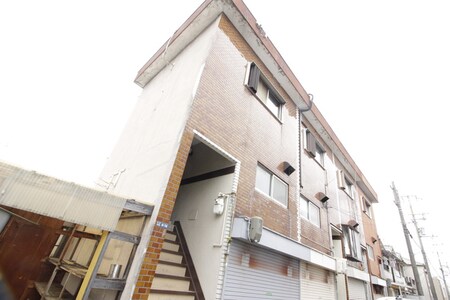 大東市灰塚五丁目一戸建外観写真