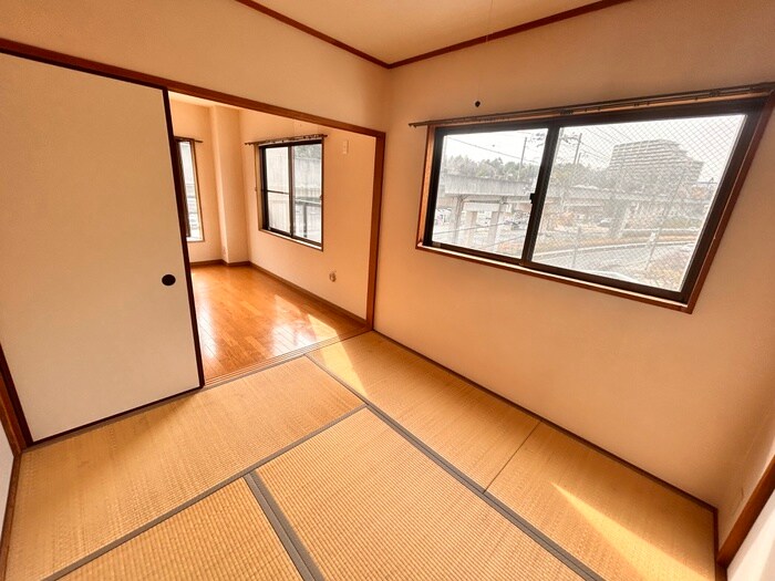 物件内観写真10　(居室)