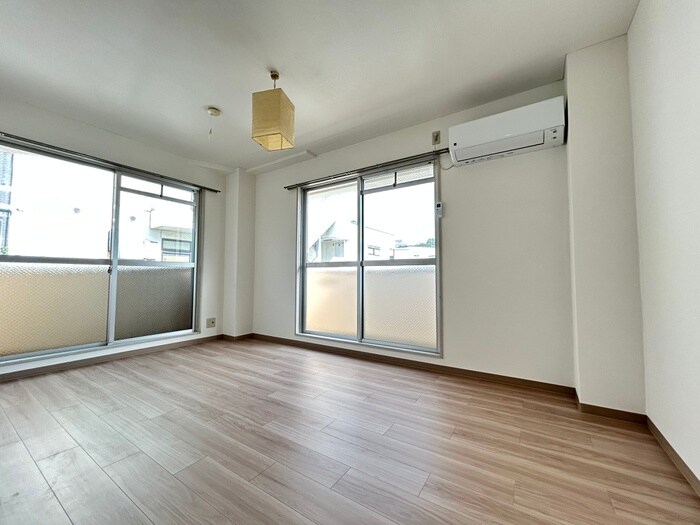 物件内観写真9　(居室)