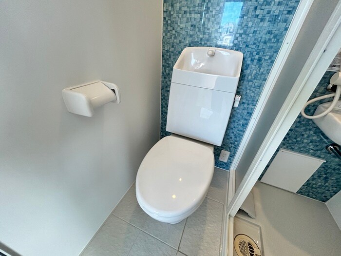 物件内観写真14　(トイレ)