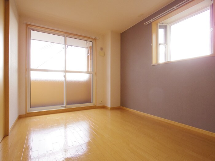 物件内観写真11　(居室)