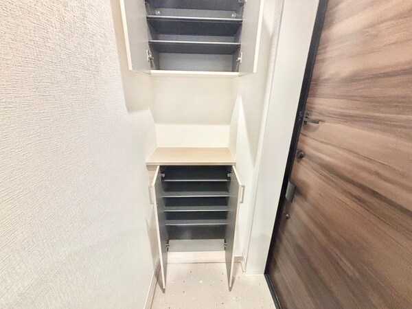靴箱