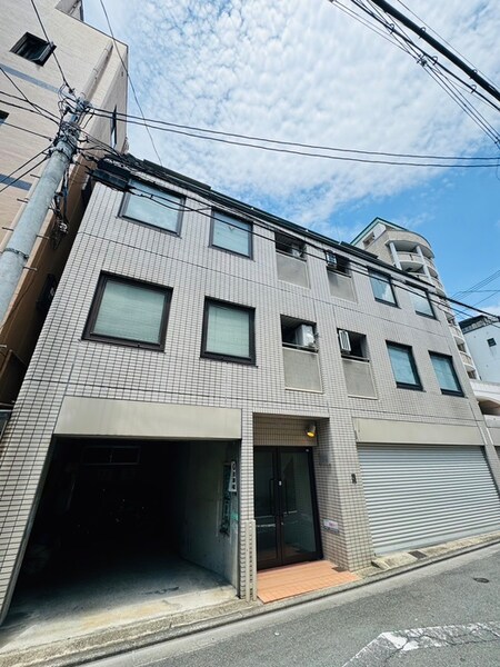 レステ洞院外観写真