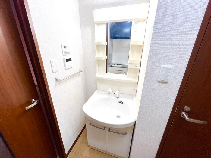 物件内観写真21　(洗面)