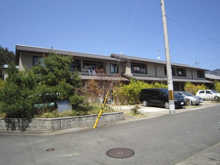 MAST　COURT　岩倉外観写真