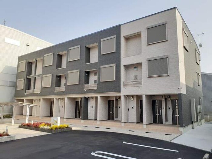 物件外観写真1　(外観写真)