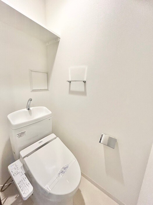 物件内観写真13　(トイレ)