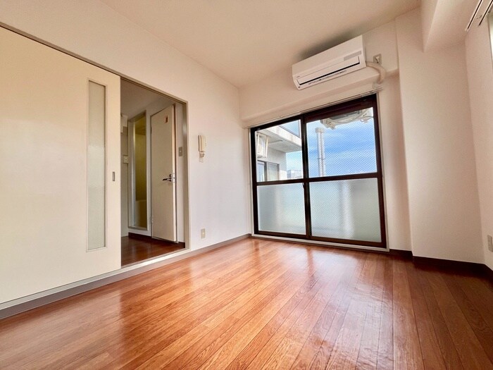 物件内観写真7　(居室)