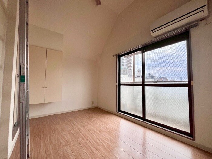 物件内観写真6　(居室)