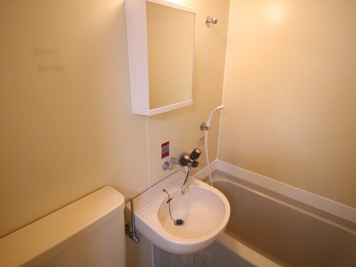 物件内観写真9　(トイレ)