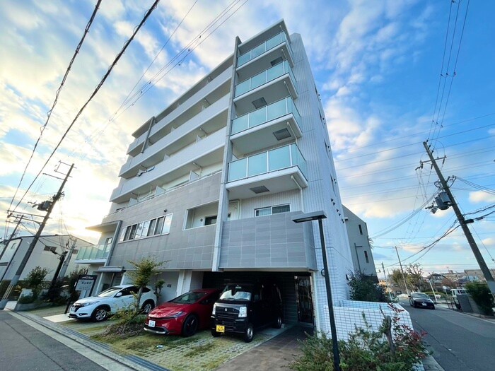 物件外観写真1　(外観写真)