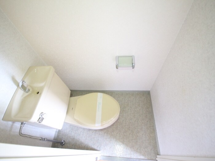 物件内観写真11　(トイレ)