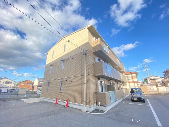 物件外観写真6　(外観写真)