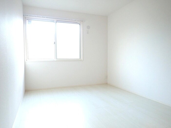 物件内観写真10　(居室)