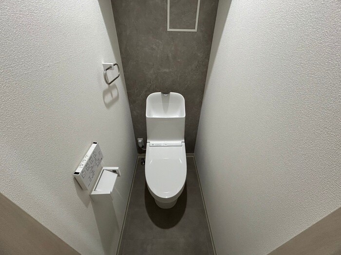 物件内観写真10　(トイレ)