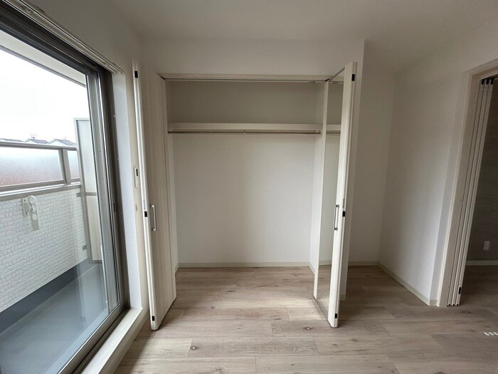 物件内観写真12　(収納)