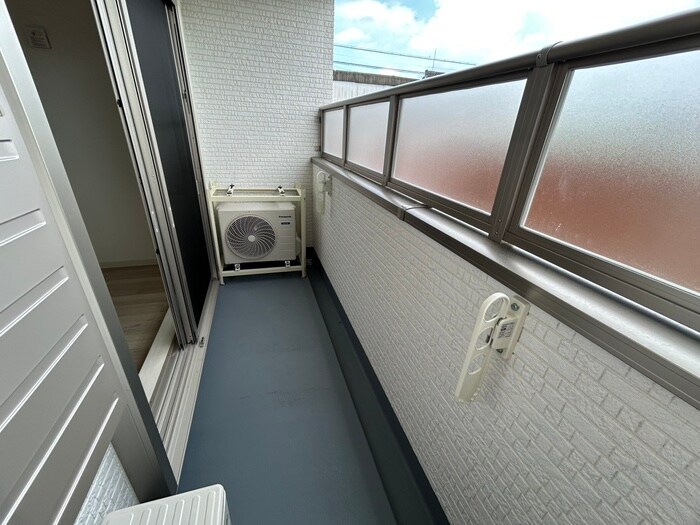 物件内観写真13　(ベランダ・バルコニー)