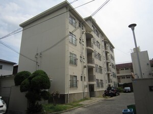千里山ハイツＡ棟(303)外観写真