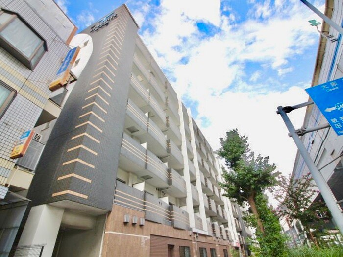 物件外観写真1　(外観写真)