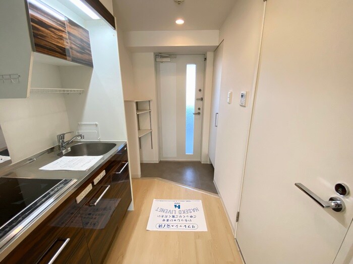 物件内観写真10　(廊下)