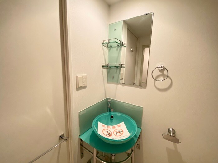 物件内観写真13　(洗面)