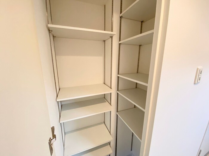 物件内観写真14　(収納)