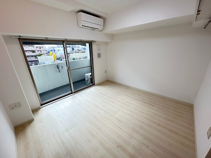 物件内観写真19　(居室)